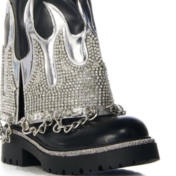 AZALEA WANG " FASHIONABLY FLAMED" FLAT BOOTIE ( BRAND NEW !!!!!!!! - Picture 5 of 8